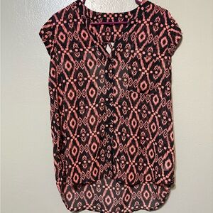 Women's Black & Coral Patterned Sheet Button front Sleeveless Blouse